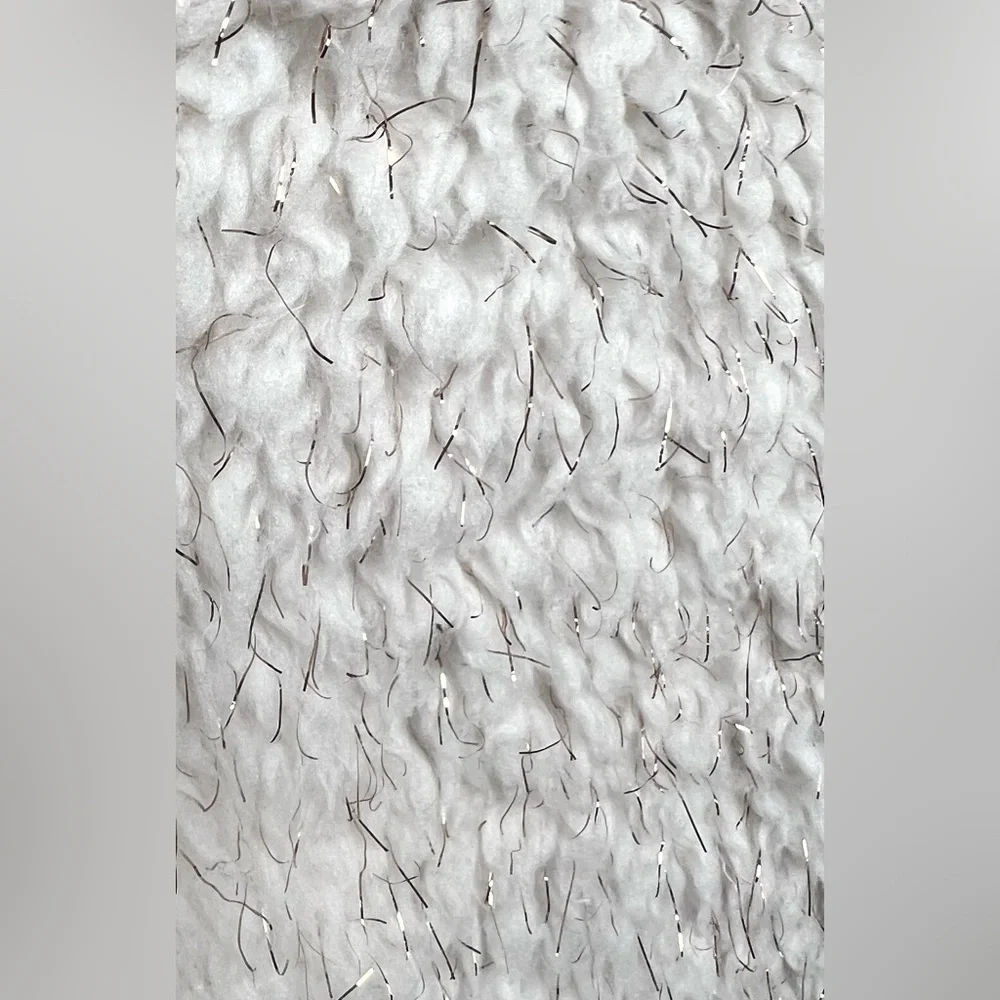 Nike Cream‎ Fleece Jacket- Youth Large, Shimmer strands